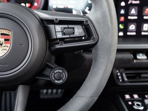 Certified 2023 Porsche 911 Carrera GTS RWD image 16