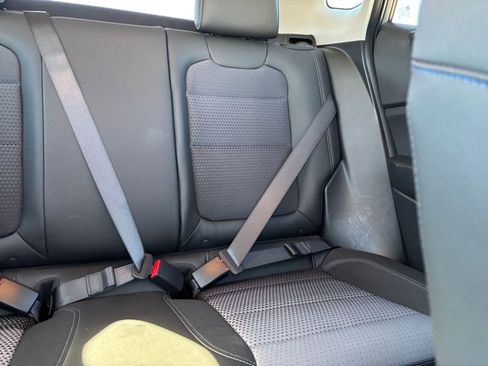 Used 2025 Chevrolet Trax LT image 36