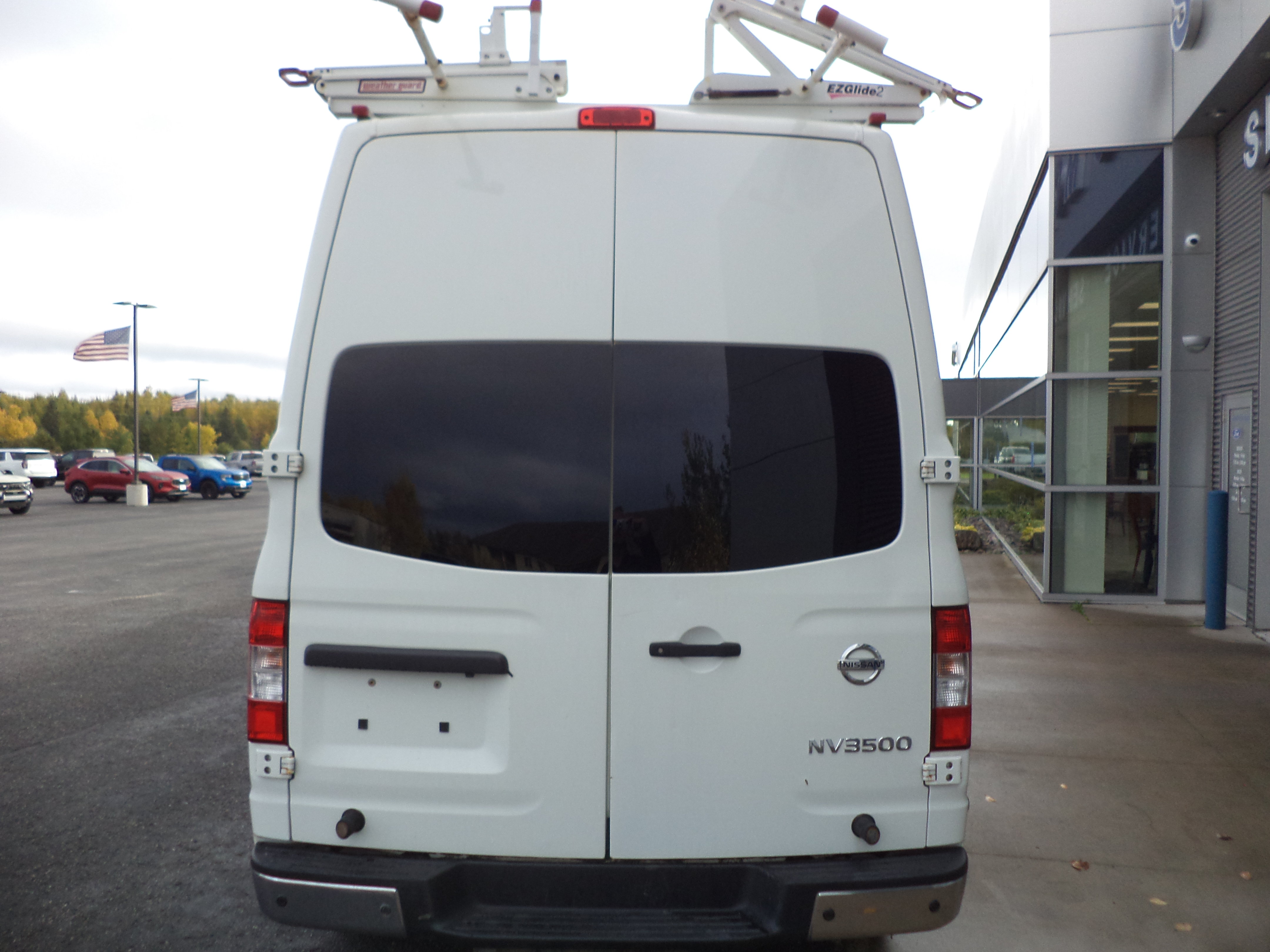 Used 2020 Nissan NV High Roof RWD image 5