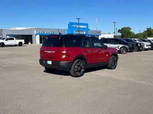 Used 2021 Ford Bronco Sport Outer Banks AWD/4WD image 4
