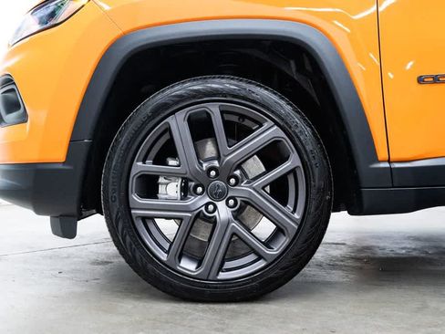 Used 2026 Jeep Compass Latitude AWD/4WD image 7