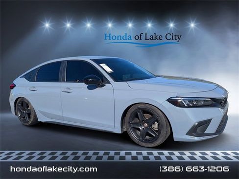 Used 2022 Honda Civic Sport image 1