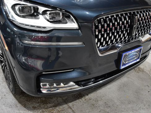 Used 2022 Lincoln Aviator Black Label image 4
