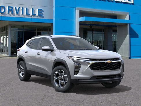 New 2026 Chevrolet Trax LT w/ Driver Confidence Package image 7