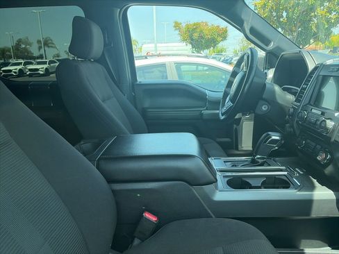 Used 2017 Ford F150 XLT w/ Equipment Group 302A Luxury AWD/4WD image 13