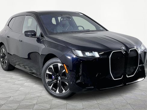 New 2026 BMW iX xDrive45 image 3
