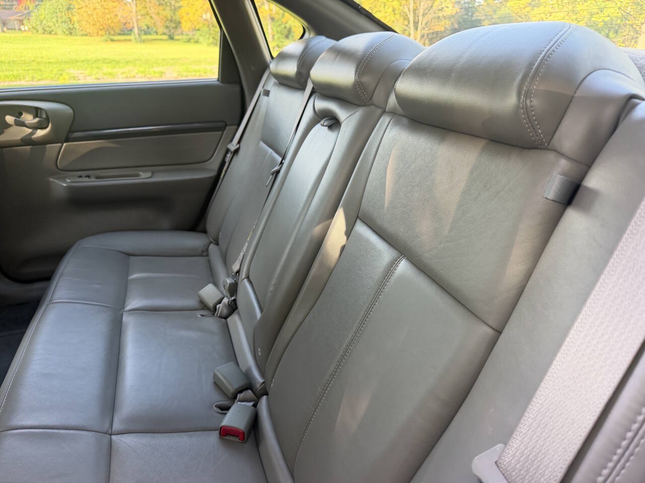 Used 2004 Chevrolet Impala SS w/ Preferred Equipment Group FWD image 12