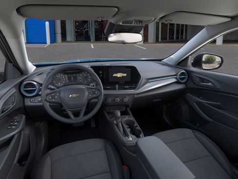 New 2026 Chevrolet Trax LS image 15