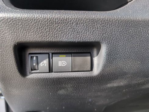 Used 2024 Toyota RAV4 XLE image 17