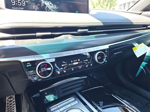 Used 2024 Genesis G80 3.5T Sport image 28