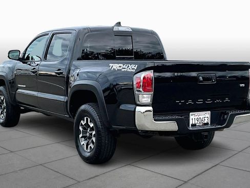 Certified 2022 Toyota Tacoma TRD Off-Road image 11