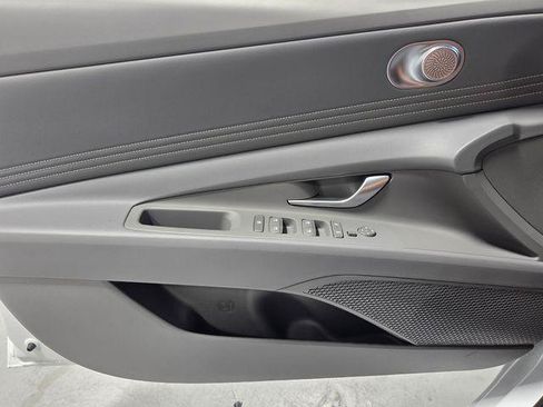 New 2026 Hyundai Elantra Sport FWD image 27