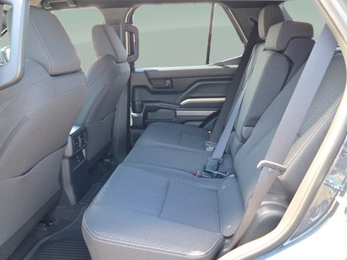 Certified 2026 Toyota 4Runner SR5 AWD/4WD image 11