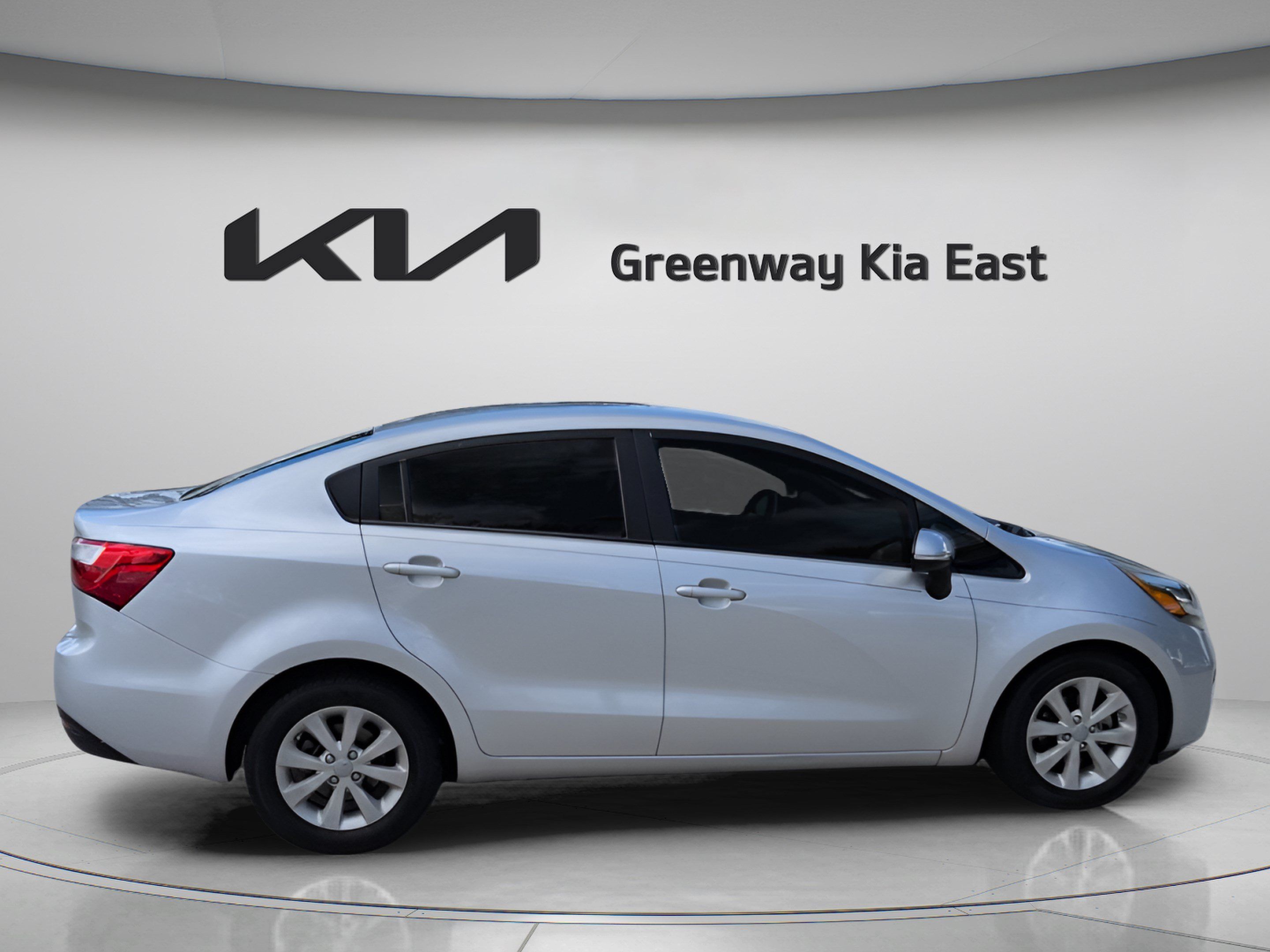 Used 2014 Kia Rio EX w/ Convenience Package FWD image 5