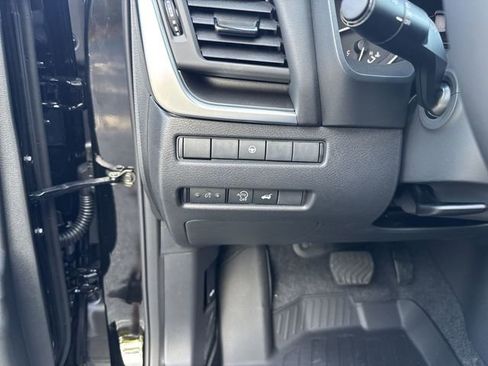 New 2026 Nissan Rogue SV FWD image 24
