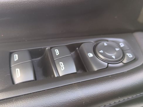 Used 2022 Chevrolet Tahoe LS w/ Driver Alert Package image 22