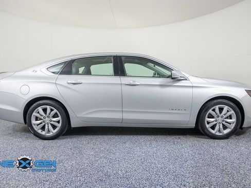 Used 2019 Chevrolet Impala LT w/ Sunroof and Spoiler Package FWD image 8