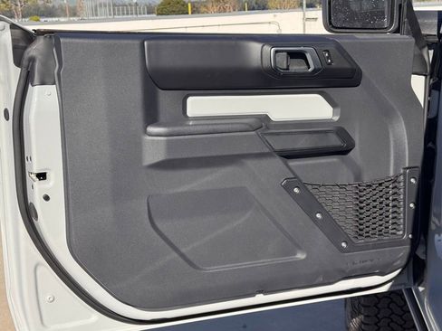 New 2026 Ford Bronco Badlands image 15