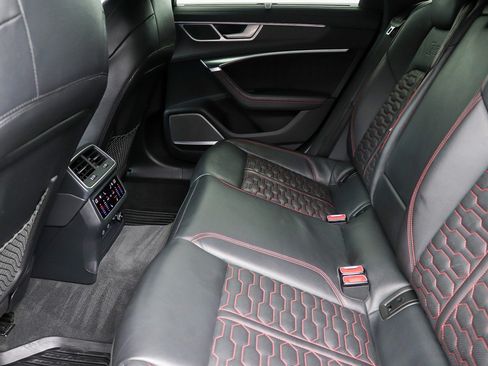 Used 2021 Audi RS 6 w/ Executive Package AWD/4WD image 24