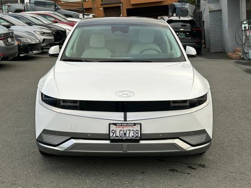 Used 2024 Hyundai Ioniq 5 Limited image 2