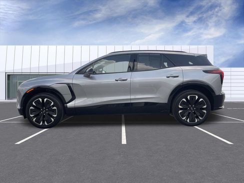 Used 2025 Chevrolet Blazer EV RS AWD/4WD image 5