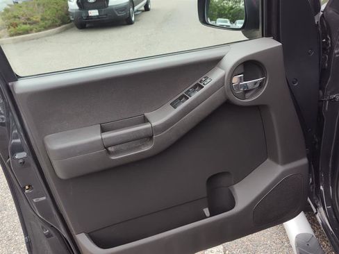 Used 2014 Nissan Xterra PRO-4X AWD/4WD image 7