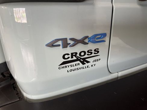 Used 2023 Jeep Wrangler Unlimited Rubicon 4xe w/ Cold Weather Group image 27