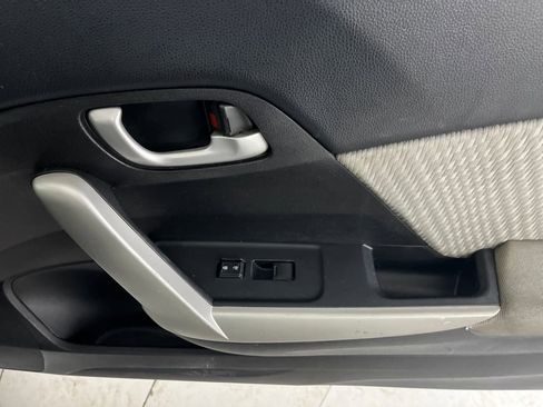 Used 2014 Honda Civic LX image 43