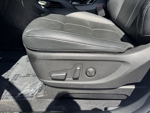 Used 2023 Kia Telluride EX w/ EX Captain's Chair Package image 33