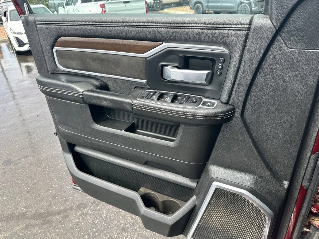 Used 2022 RAM 3500 Laramie AWD/4WD image 19