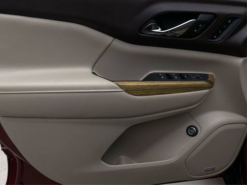 Used 2017 GMC Acadia Denali w/ LPO, Floor Liner Package image 24