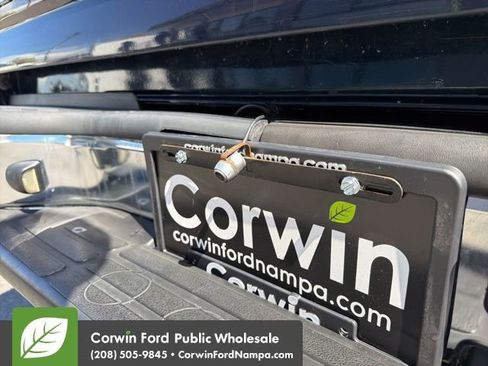 Used 2005 Chevrolet Silverado 2500 LT w/ Heavy-Duty Power Package image 11