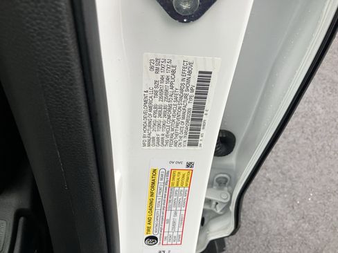 Certified 2024 Honda CR-V LX image 33