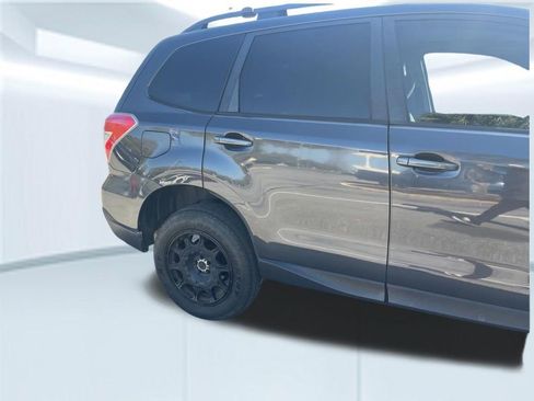 Used 2016 Subaru Forester 2.5i Premium w/ Popular Package #2 image 9