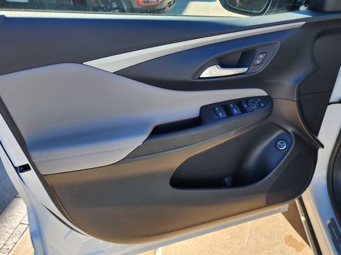 New 2026 Buick Envista Avenir image 13