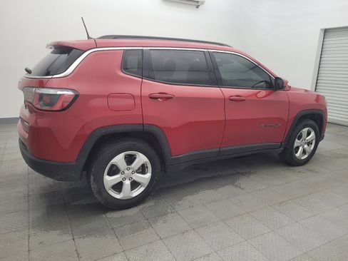 Used 2019 Jeep Compass Latitude image 10