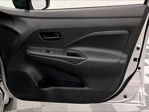 New 2025 Nissan Versa S w/ S Plus Package FWD image 30
