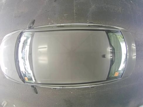 Used 2014 Ford Taurus SE FWD image 10