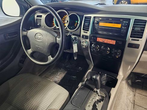 Used 2007 Toyota 4Runner SR5 image 31