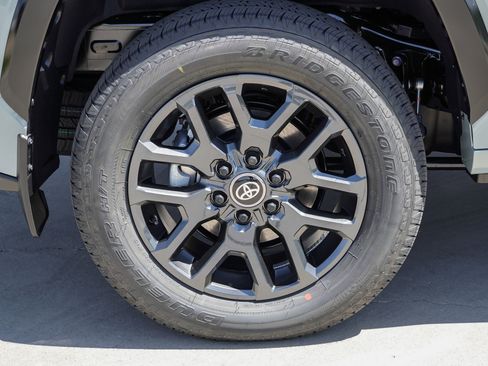 New 2026 Toyota Sequoia Platinum AWD/4WD image 11
