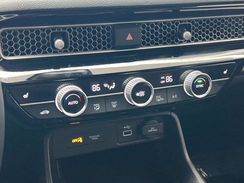 Certified 2024 Honda Civic EX-L image 14