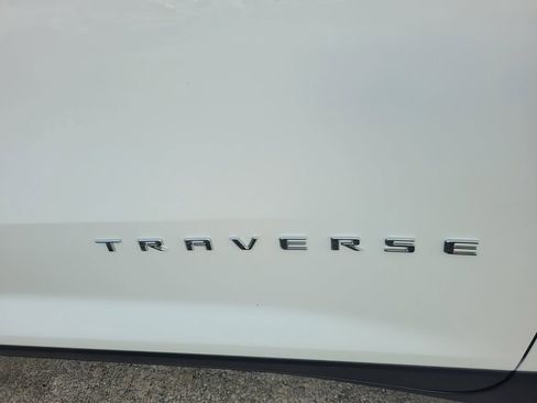 New 2026 Chevrolet Traverse LT w/ LPO, Floor Liner Package image 11