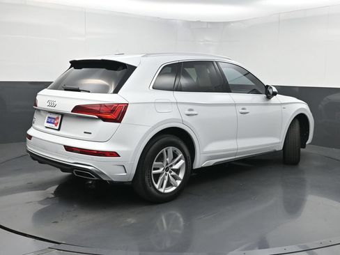 Used 2023 Audi Q5 2.0T Premium w/ Convenience Package AWD/4WD image 25