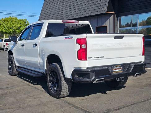 Used 2019 Chevrolet Silverado 1500 LT Trail Boss AWD/4WD image 3