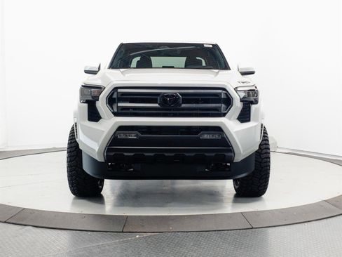 New 2026 Toyota Tacoma SR5 AWD/4WD image 2