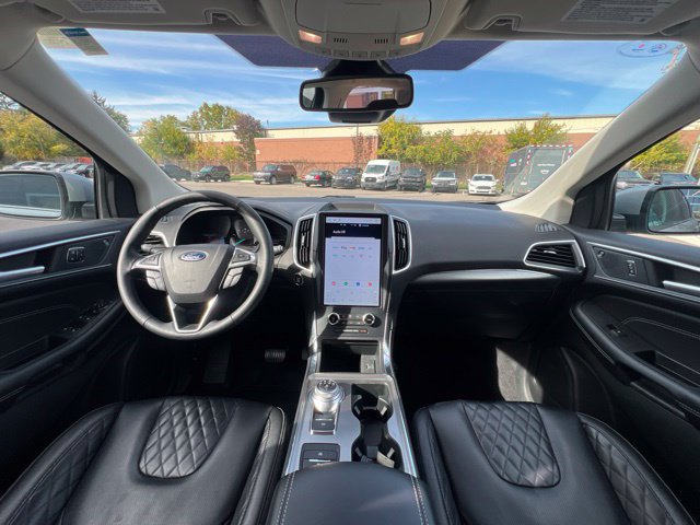 Used 2024 Ford Edge Titanium w/ Equipment Group 301A AWD/4WD image 21