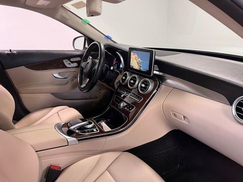 Used 2015 Mercedes-Benz C 300 4MATIC Sedan image 12