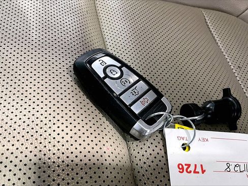 Used 2021 Ford Escape SEL image 19