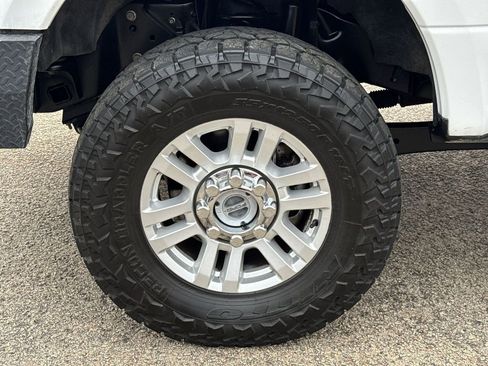 Used 2019 Ford F250 XL w/ STX Appearance Package AWD/4WD image 10