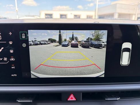 New 2027 Kia Seltos X-Line S w/ X-Line S Premium Package AWD/4WD image 13